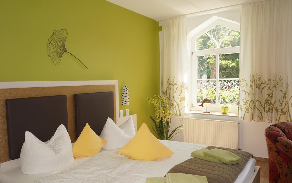 Deluxe Apartments der Alten Apotheke Prerow Kamer foto