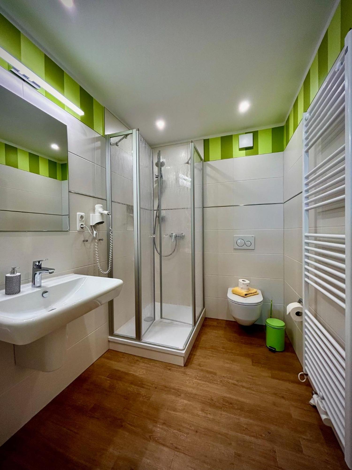 Deluxe Apartments der Alten Apotheke Prerow Buitenkant foto