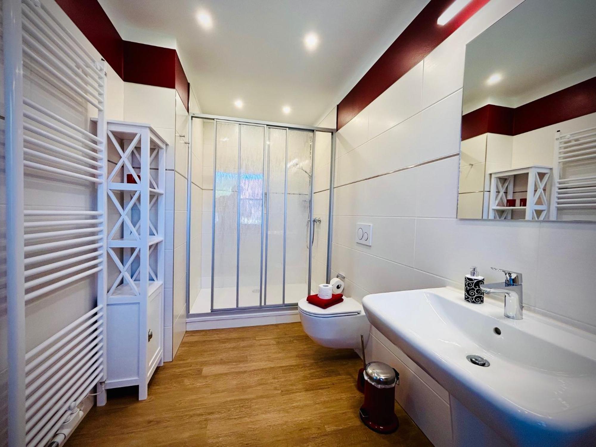 Deluxe Apartments der Alten Apotheke Prerow Buitenkant foto