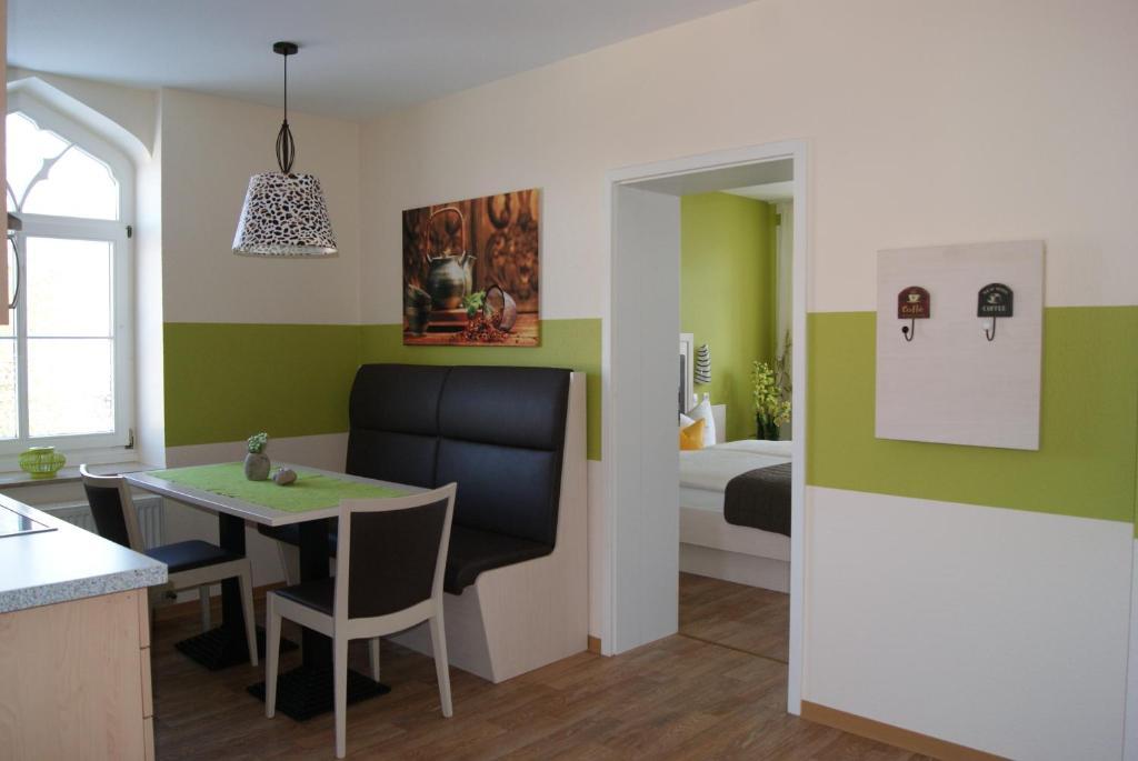 Deluxe Apartments der Alten Apotheke Prerow Kamer foto