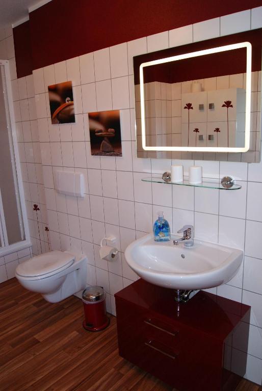 Deluxe Apartments der Alten Apotheke Prerow Kamer foto