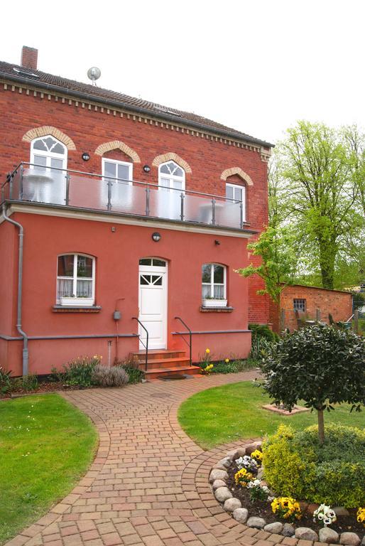 Deluxe Apartments der Alten Apotheke Prerow Buitenkant foto